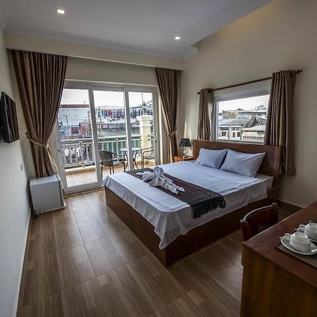 Phnom Penh Le Vincent Hotel Экстерьер фото
